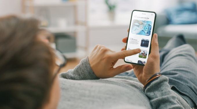 Understanding Social Media Psychology in Mass Behavior Understanding Social Media Psychology in Mass Behavior